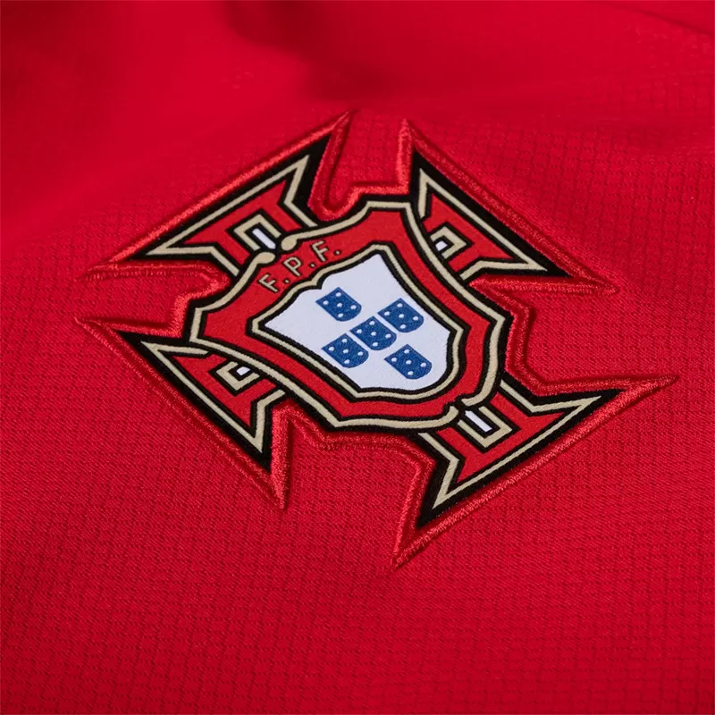 2024 2025 Portugal Mens Home Soccer Jersey Red Green
