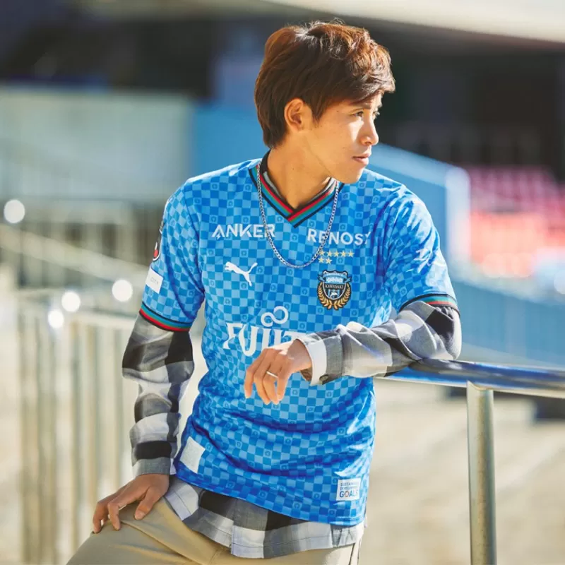 2024 Kawasaki Frontale Mens Home Soccer Jersey Blue Checkered